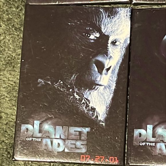 Planet of the Apes (2001) promo buttons - Set of 6 - Great Shape! - Picture 5 of 10